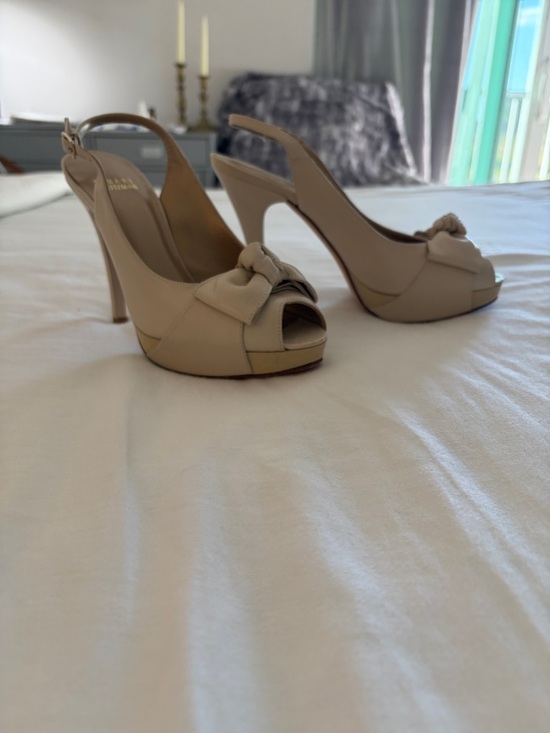 Stuart Weitzman Shoes - Stuart Weitzman Cream Peep-Toe Slingback Heels with Knot Accent